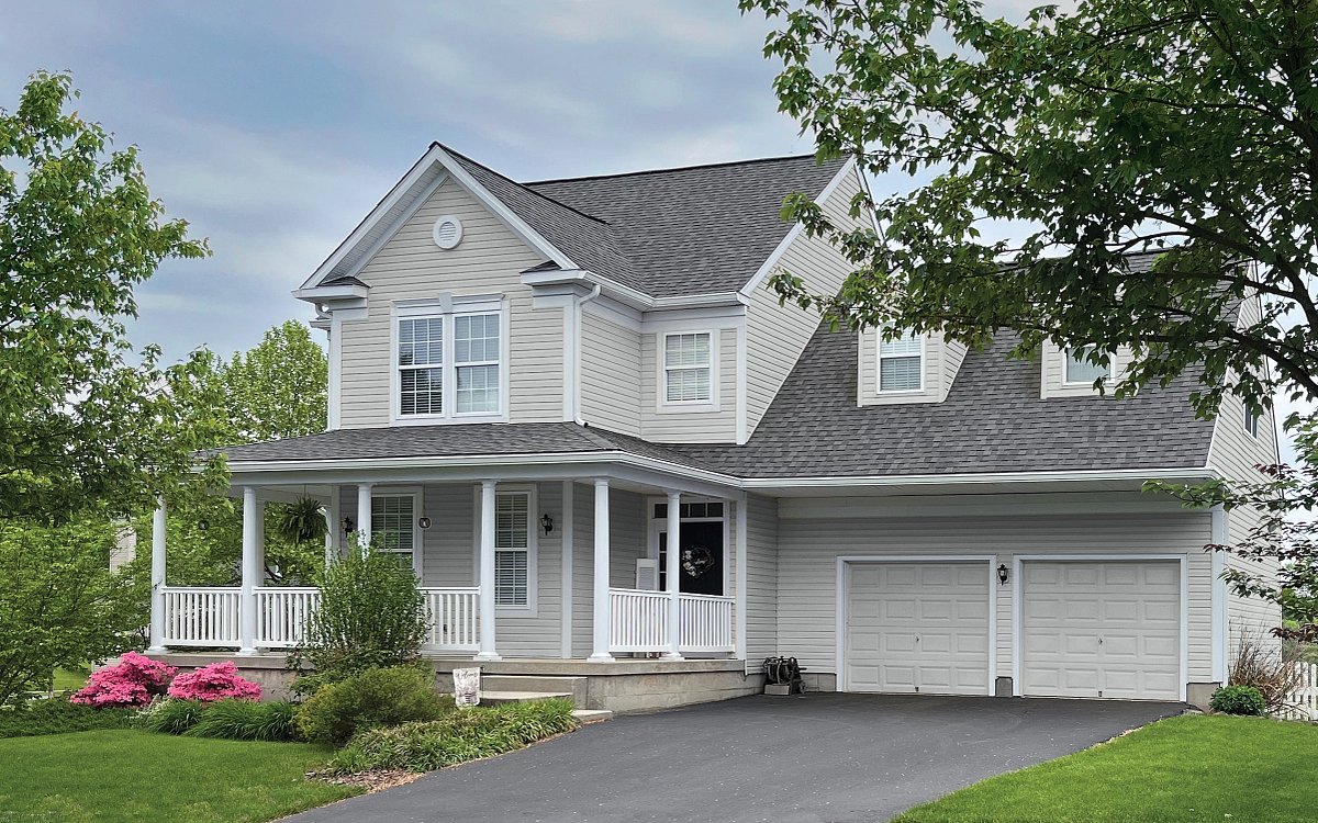 Home with CertainTeed Restoration Classic Dutch lap vinyl siding