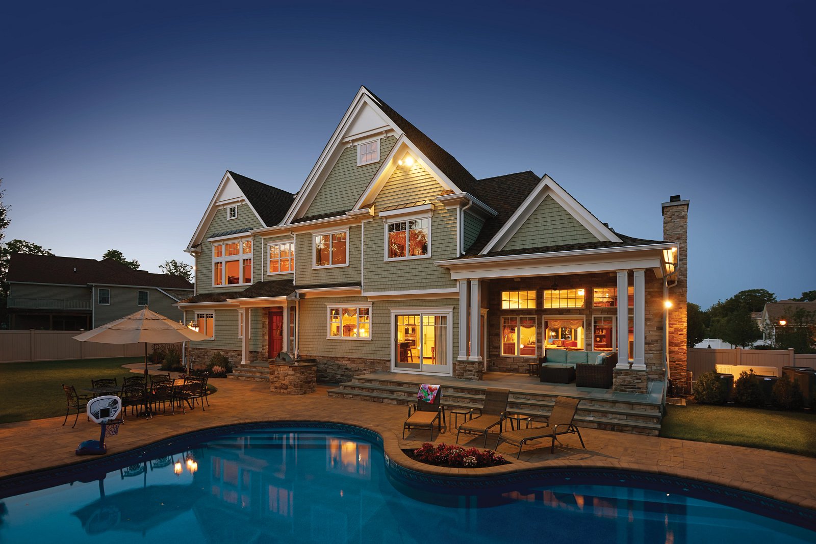 Home featuring CertainTeed Cedar Impressions vinyl siding