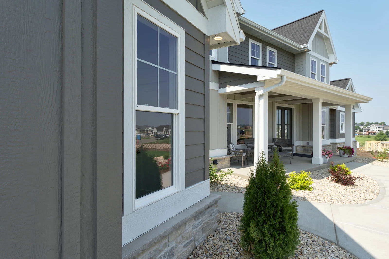 Home finished in LP SmartSide ExpertFinish siding color